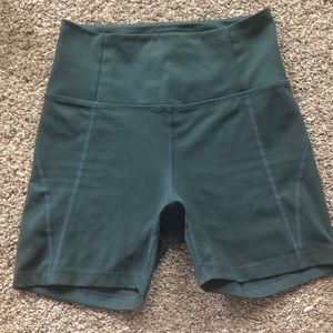 Girlfriend Collective biker shorts